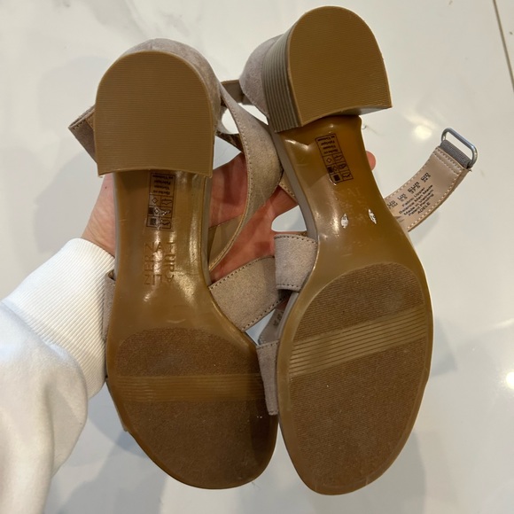 Naturalized Sandals - Picture 2 of 4